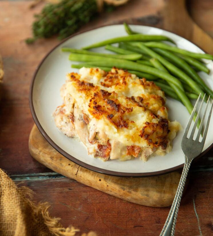 chicken-and-bacon-pie-744x825